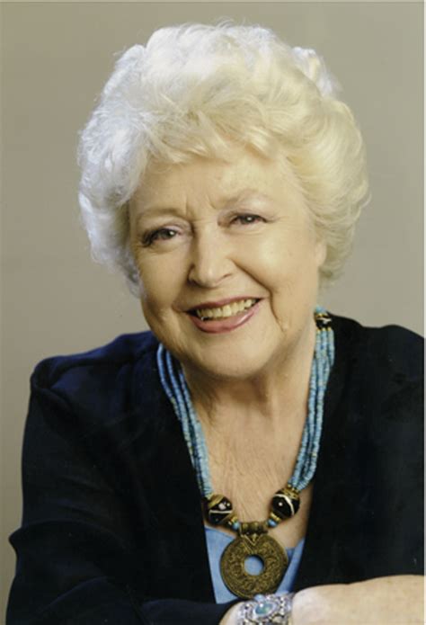 Toni Lamond .
